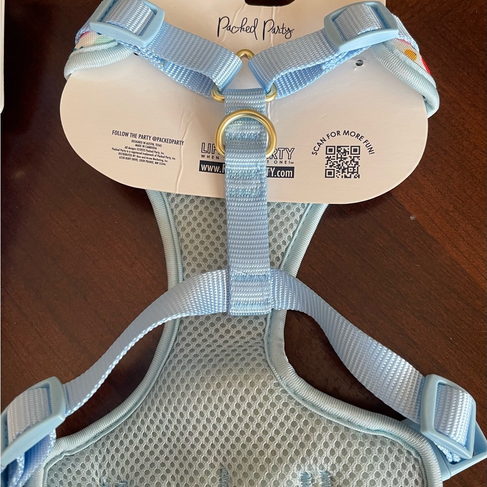 Packed Party Red and Blue Dog Harness and Leash Set - Picture 3 of 5